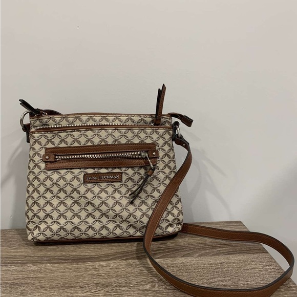 Dana Buchman Luxury Fashion Bags for sale. - Picture 4 of 6